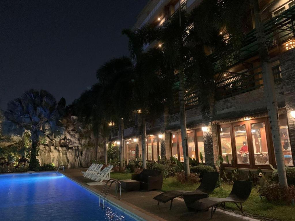 Leuxay Hotel Vientián Kültér fotó